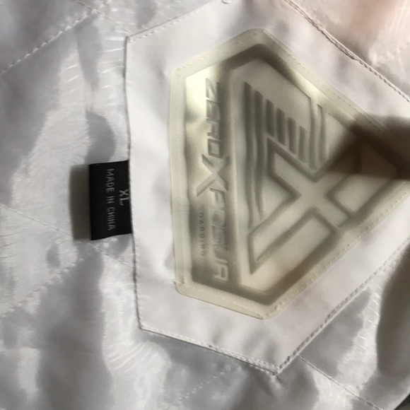 Winter coat - Picture 2 of 4